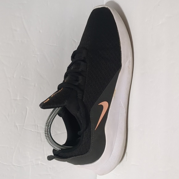 Nike Shoes - Nike Viale Running Shoes women's size 7.5